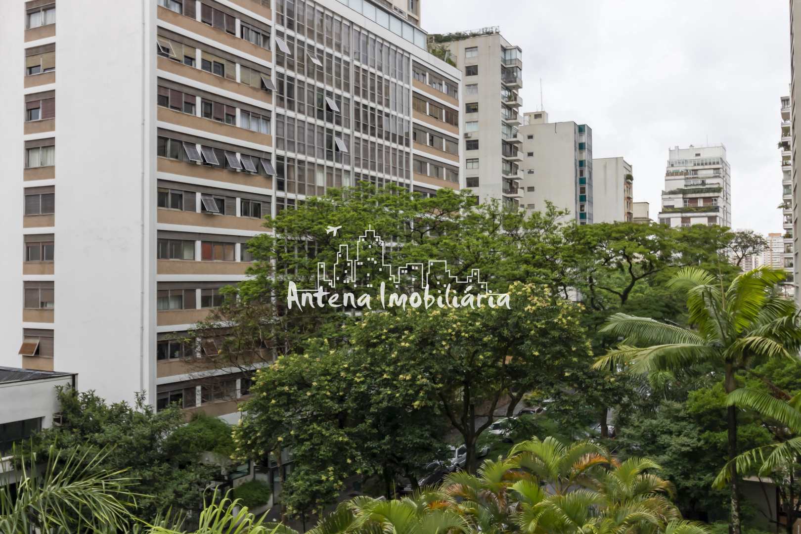 Apartamento à venda com 3 quartos, 270m² - Foto 19