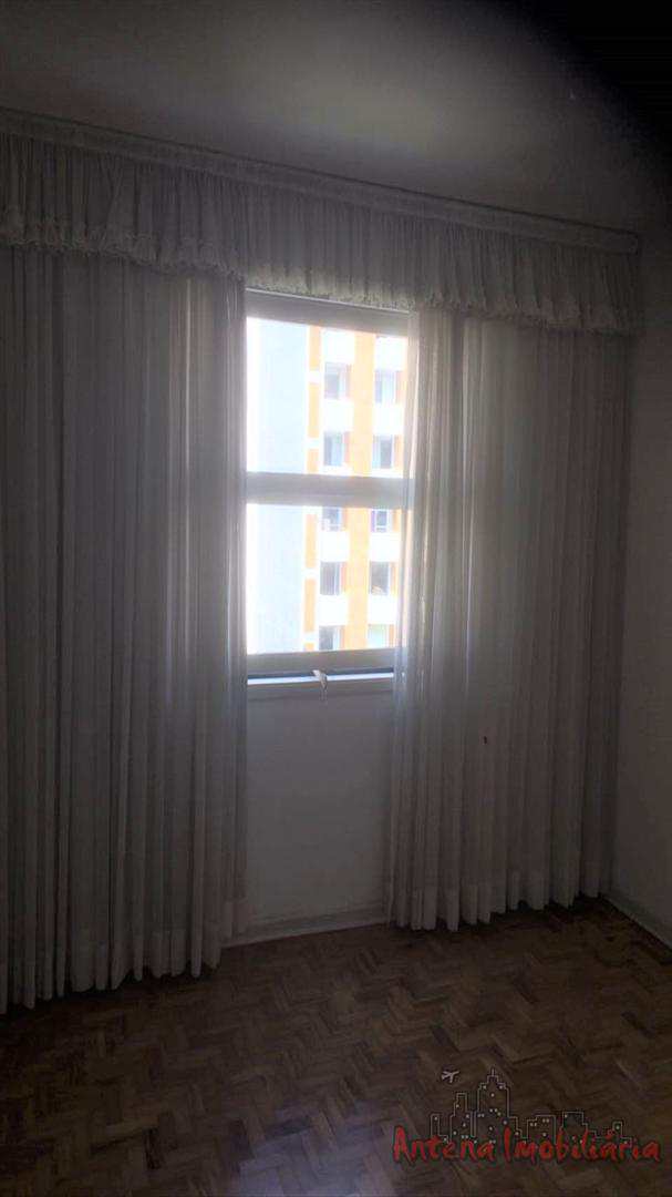 Apartamento à venda com 3 quartos, 182m² - Foto 9