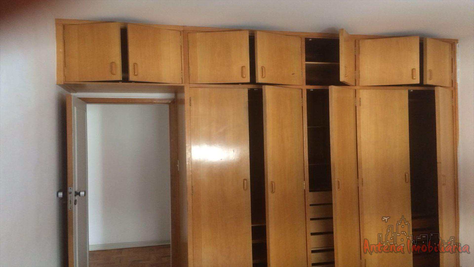 Apartamento à venda com 3 quartos, 182m² - Foto 8