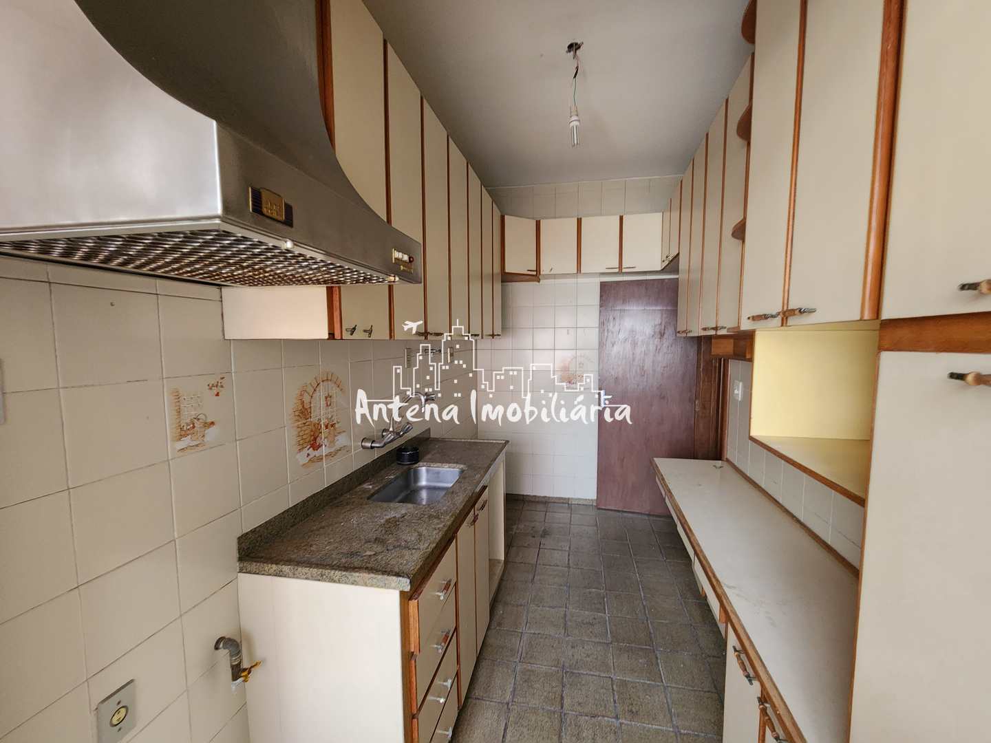 Apartamento à venda com 2 quartos, 85m² - Foto 16