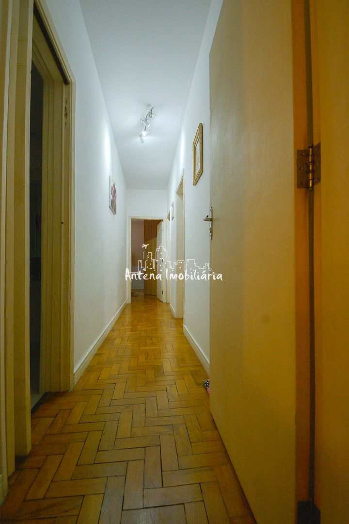 Apartamento à venda com 3 quartos, 143m² - Foto 19