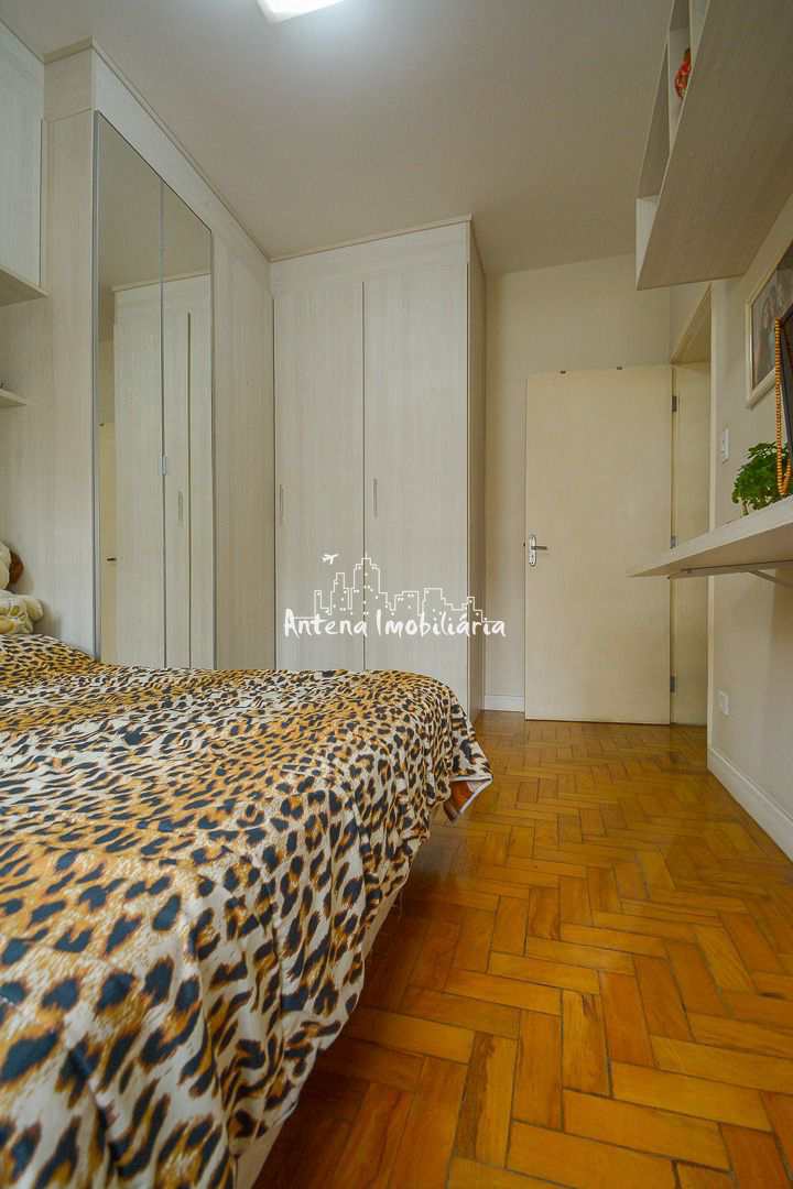 Apartamento à venda com 3 quartos, 143m² - Foto 13