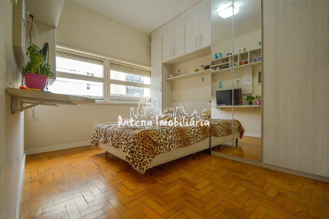 Apartamento à venda com 3 quartos, 143m² - Foto 12