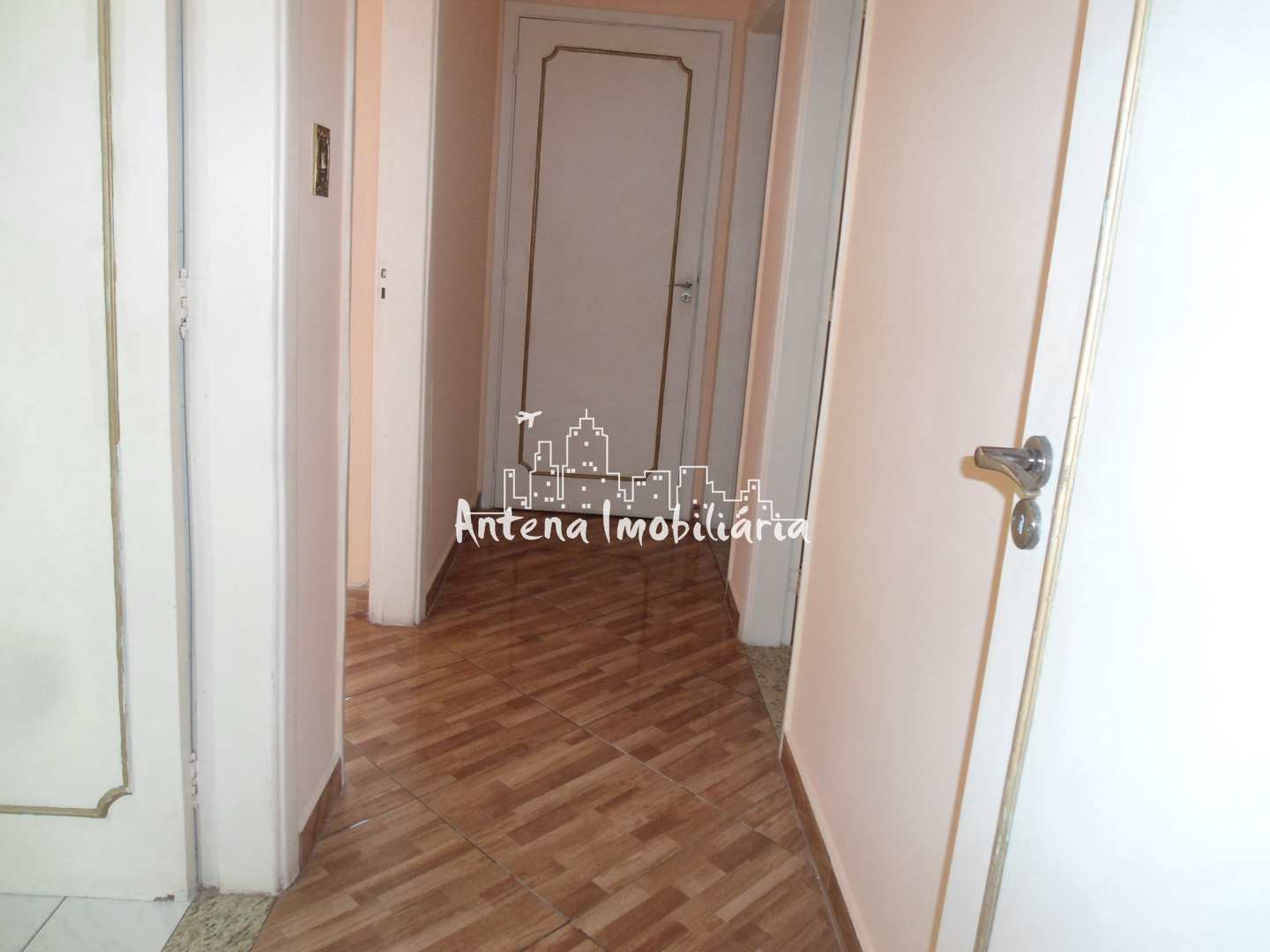 Apartamento à venda com 2 quartos, 100m² - Foto 9