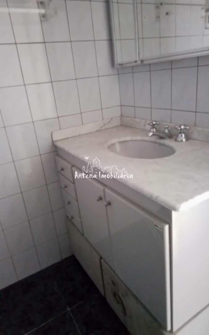 Apartamento à venda com 3 quartos, 137m² - Foto 10