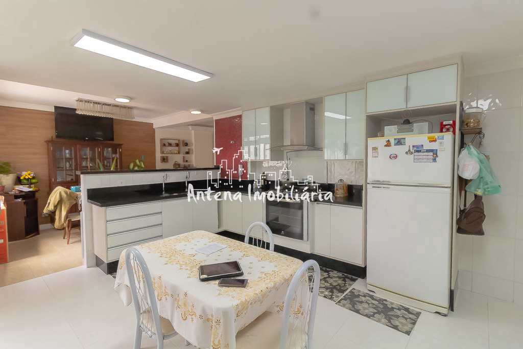 Apartamento à venda com 3 quartos, 160m² - Foto 25