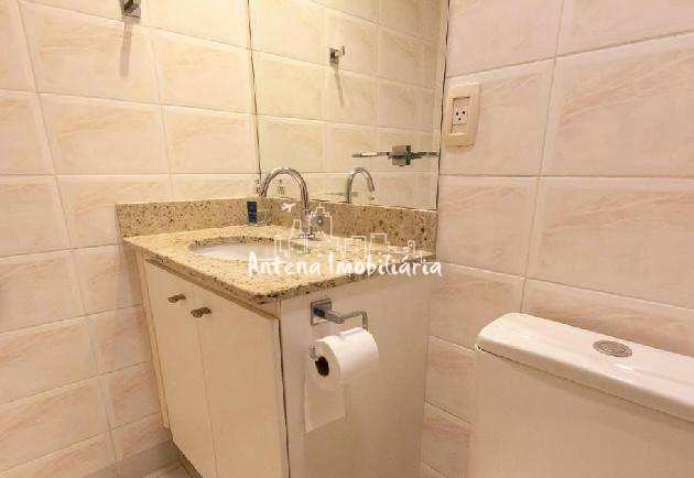 Apartamento à venda com 2 quartos, 65m² - Foto 9