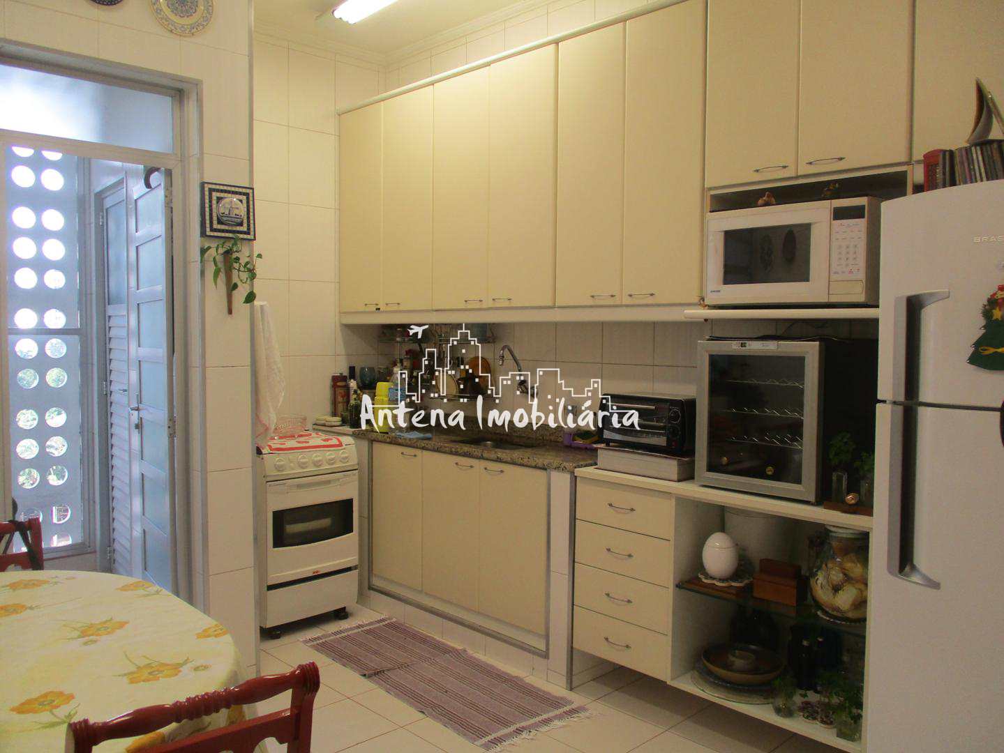 Apartamento à venda com 3 quartos, 105m² - Foto 4