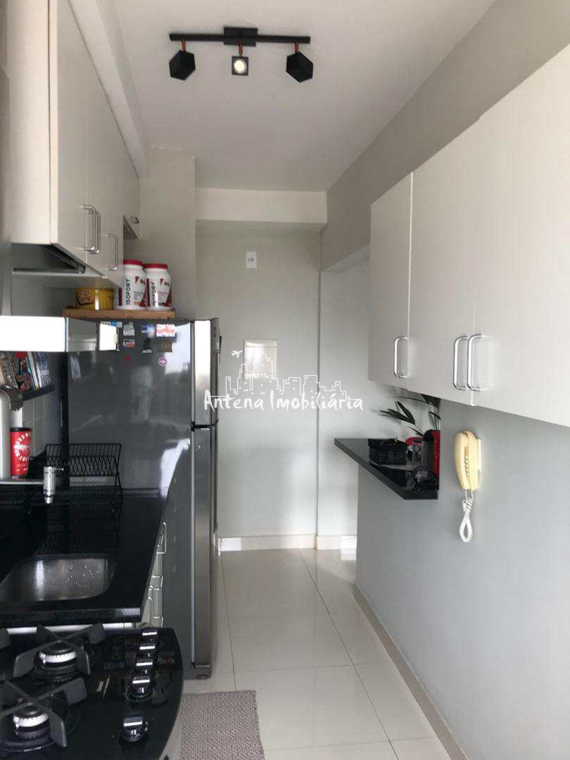 Apartamento à venda com 1 quarto, 37m² - Foto 10