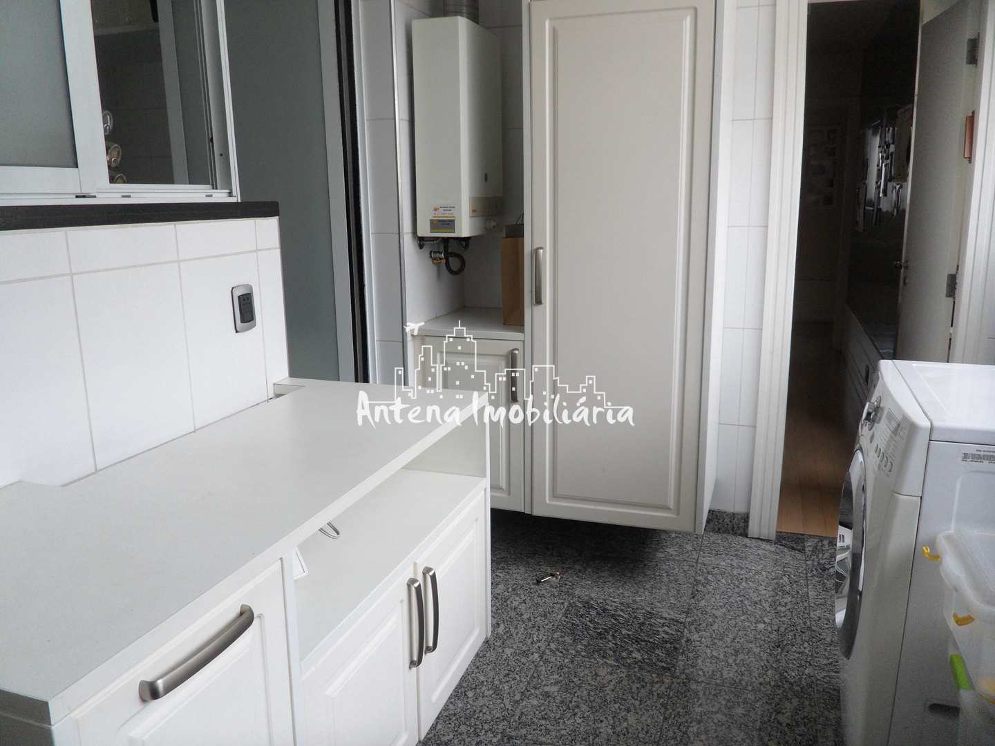 Apartamento à venda e aluguel com 3 quartos, 243m² - Foto 36