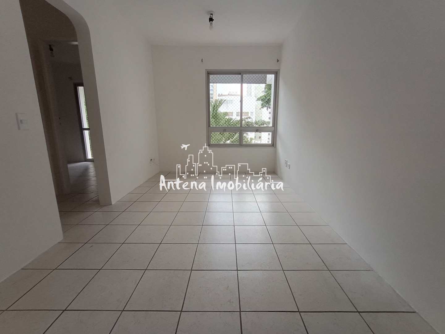 Apartamento para alugar com 1 quarto, 41m² - Foto 1