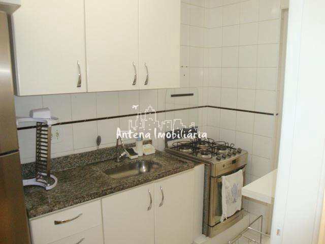 Apartamento à venda com 2 quartos, 53m² - Foto 11