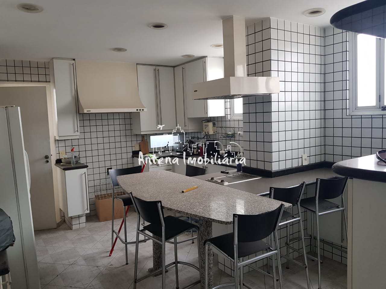 Apartamento à venda com 3 quartos, 170m² - Foto 13