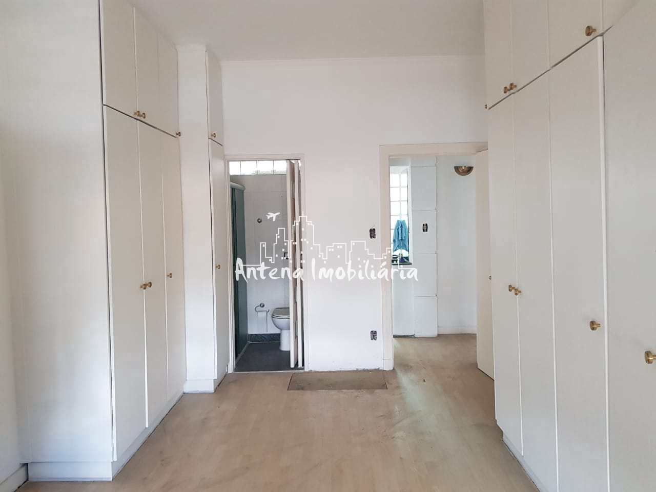 Apartamento à venda com 3 quartos, 170m² - Foto 7