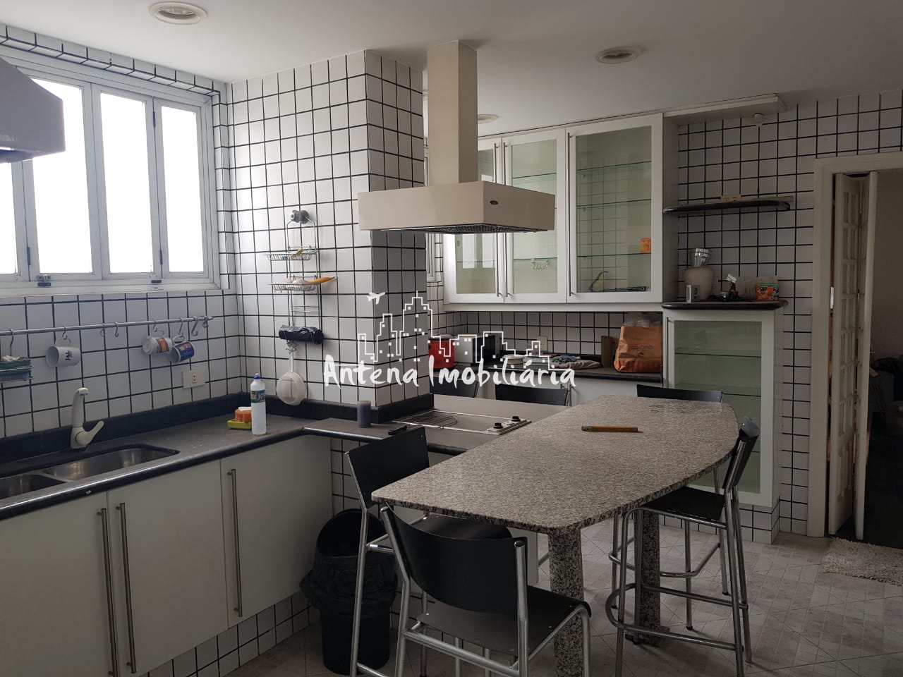 Apartamento à venda com 3 quartos, 170m² - Foto 14