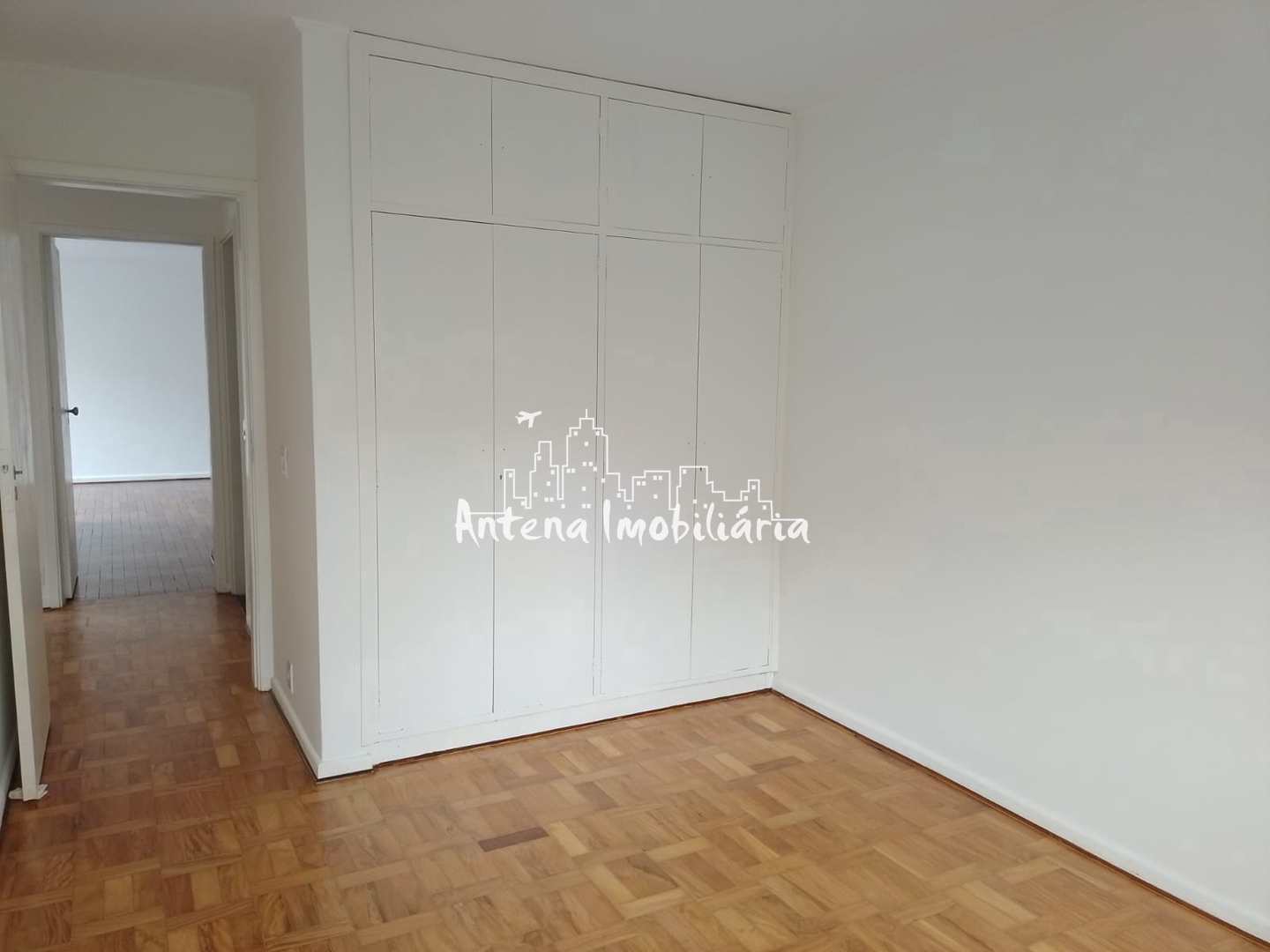 Apartamento à venda e aluguel com 3 quartos, 104m² - Foto 9