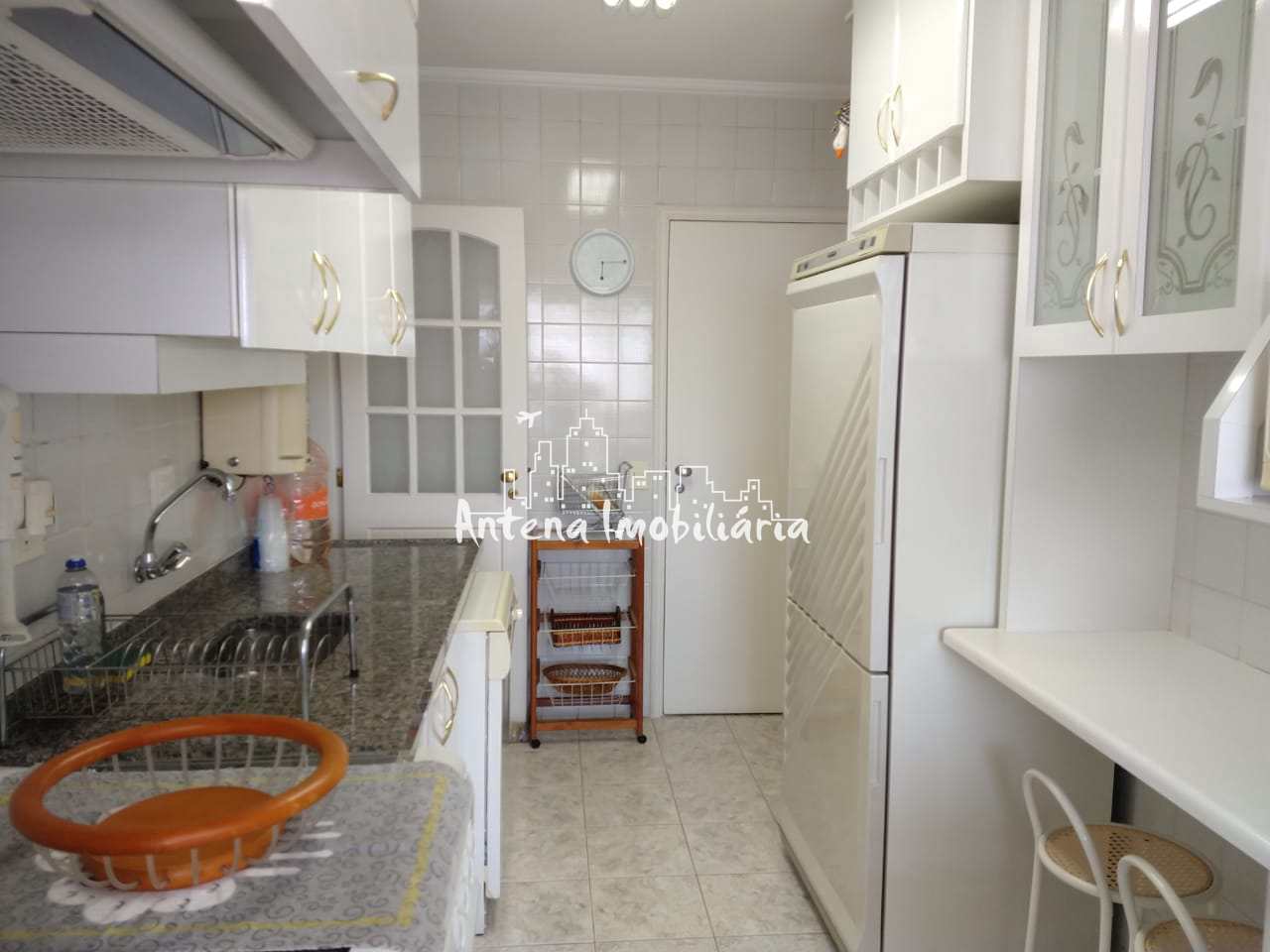 Apartamento à venda com 3 quartos, 87m² - Foto 19