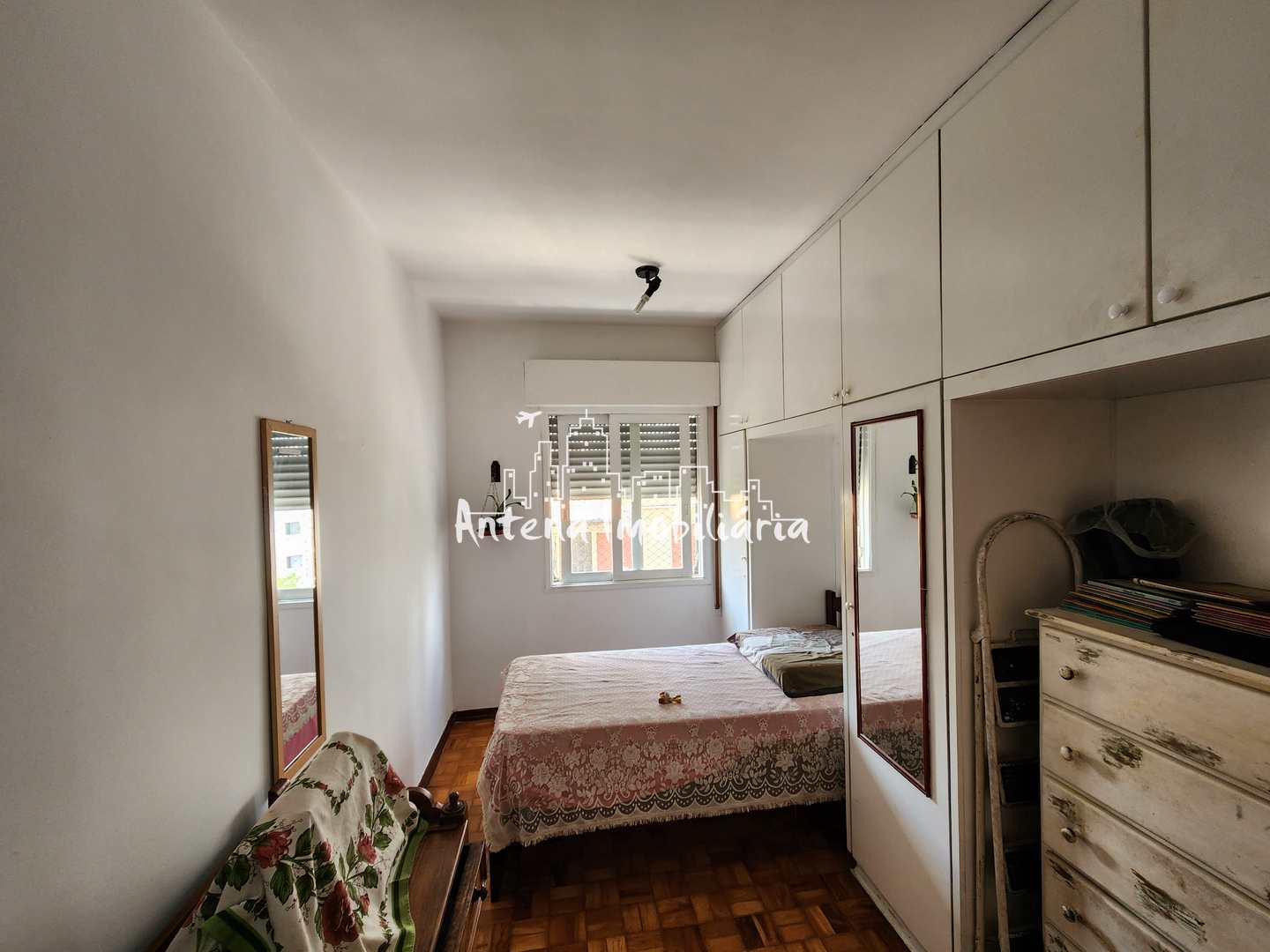 Apartamento à venda com 2 quartos, 62m² - Foto 7