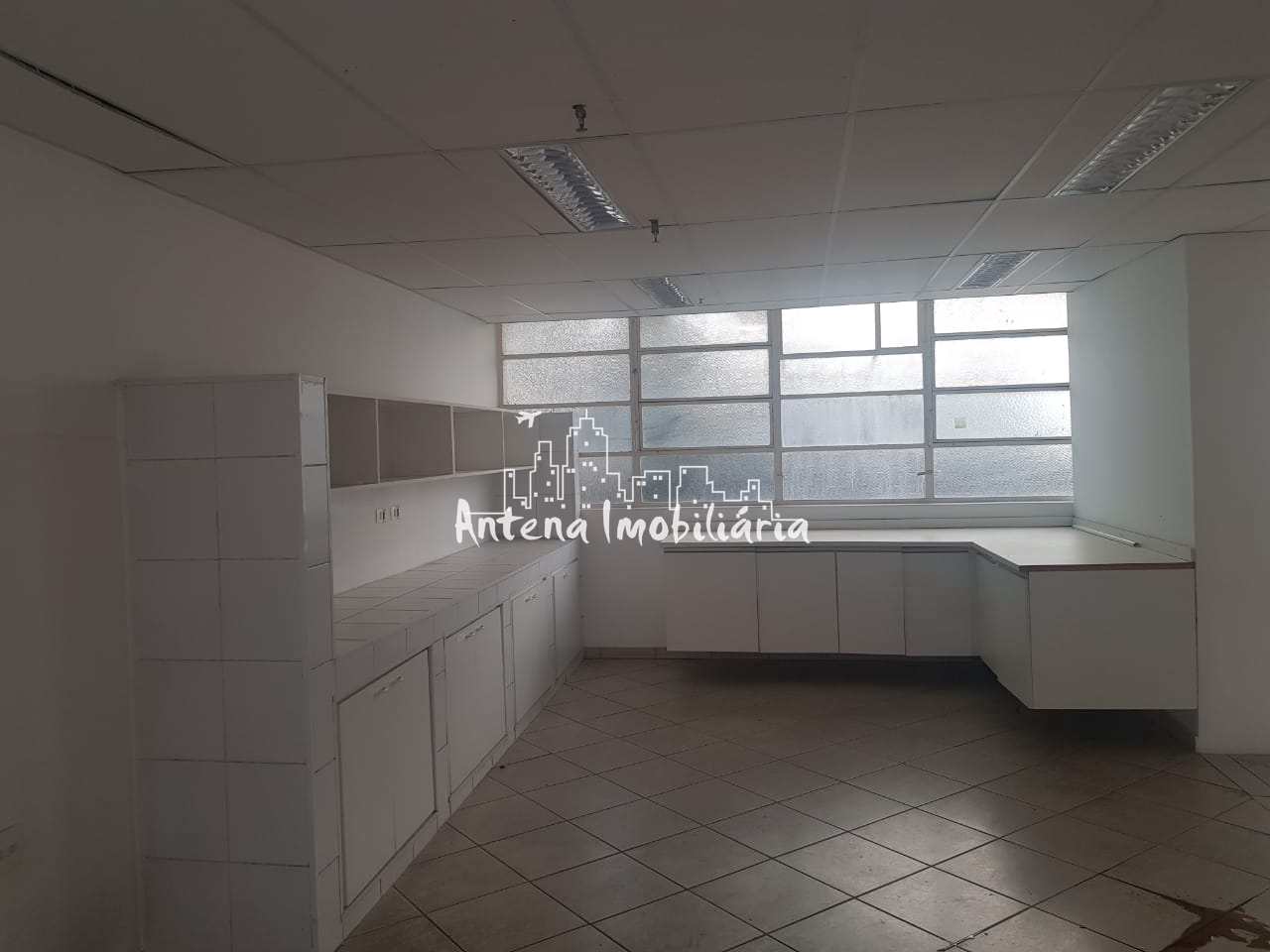 Prédio Inteiro à venda, 2300m² - Foto 17