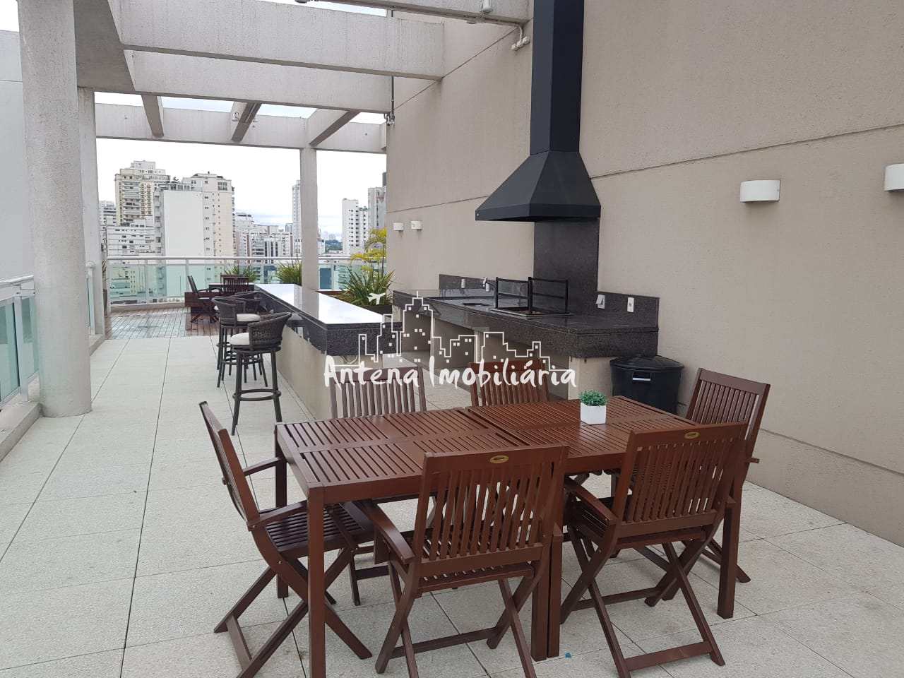 Apartamento à venda com 1 quarto, 35m² - Foto 19