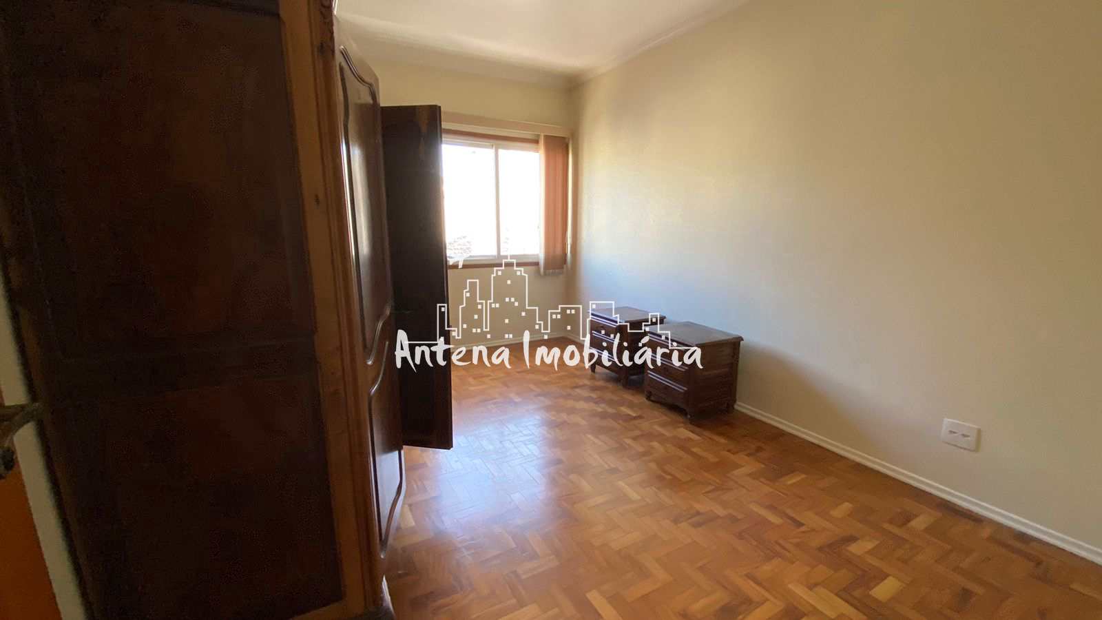 Apartamento à venda com 3 quartos, 113m² - Foto 8