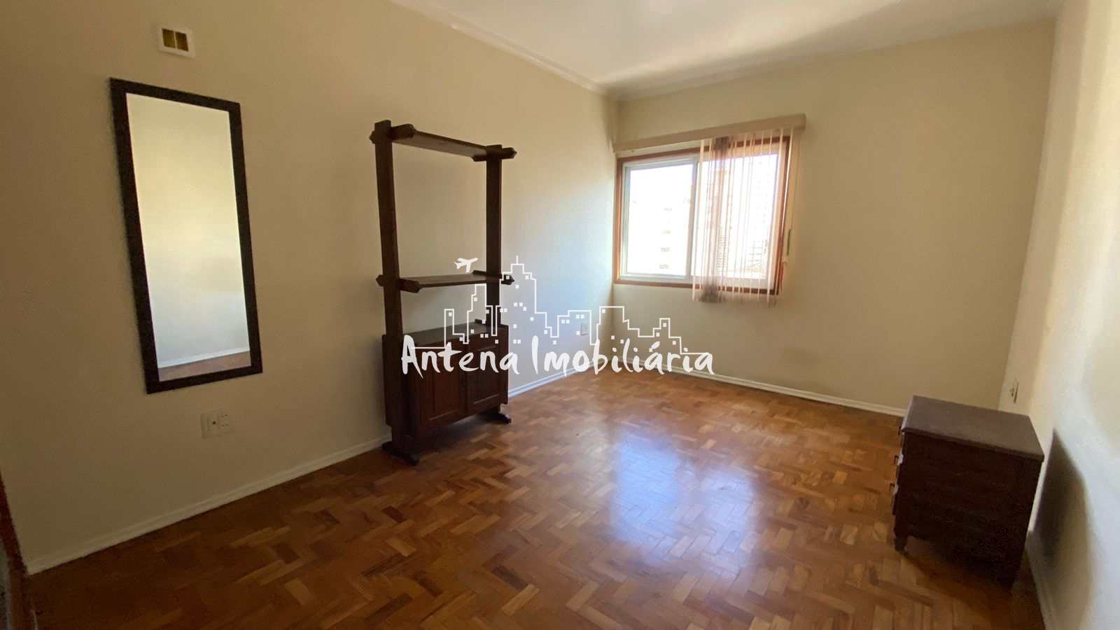 Apartamento à venda com 3 quartos, 113m² - Foto 10