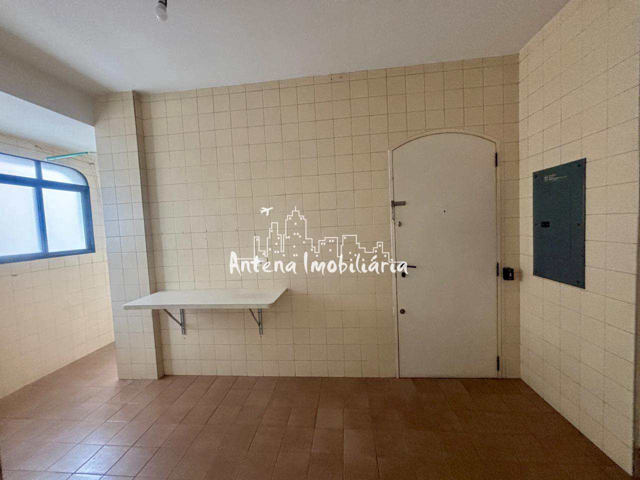 Apartamento para alugar com 4 quartos, 270m² - Foto 23