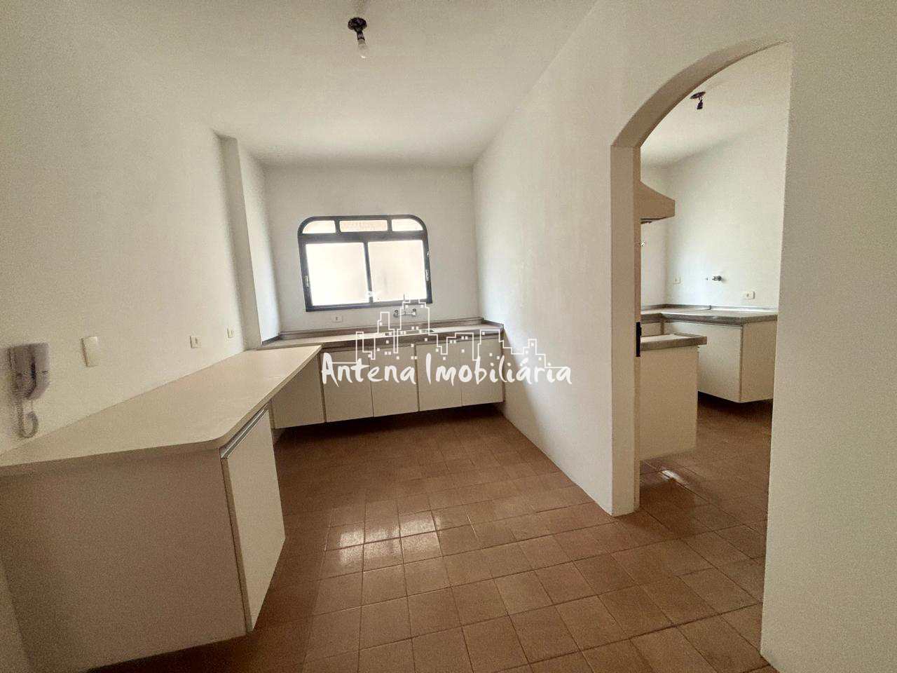 Apartamento para alugar com 4 quartos, 270m² - Foto 21