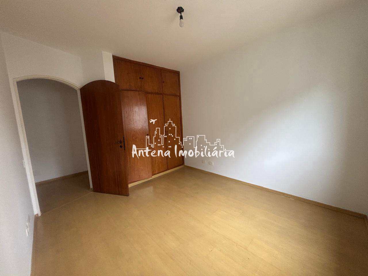 Apartamento para alugar com 4 quartos, 270m² - Foto 15