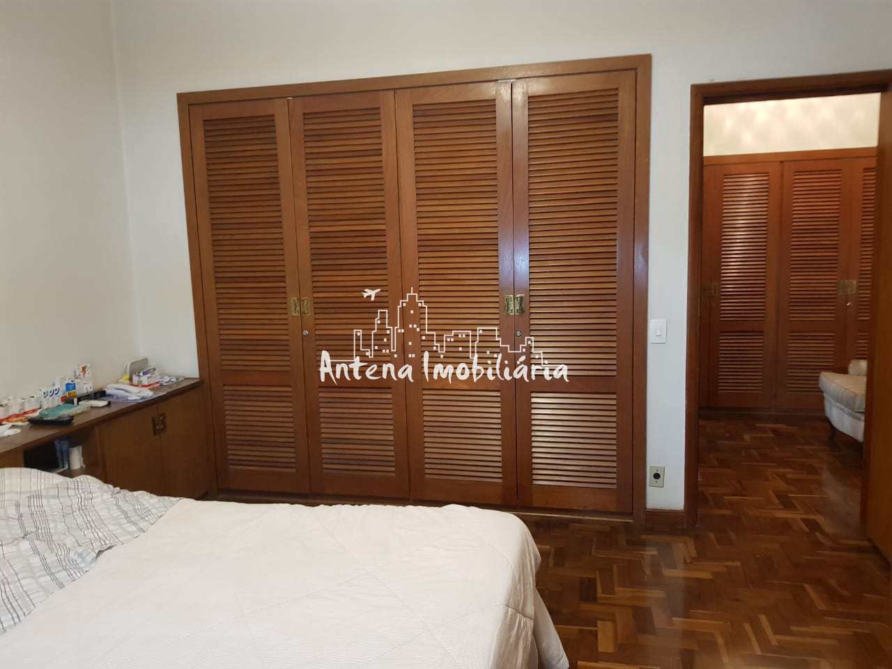 Apartamento à venda com 3 quartos, 270m² - Foto 12