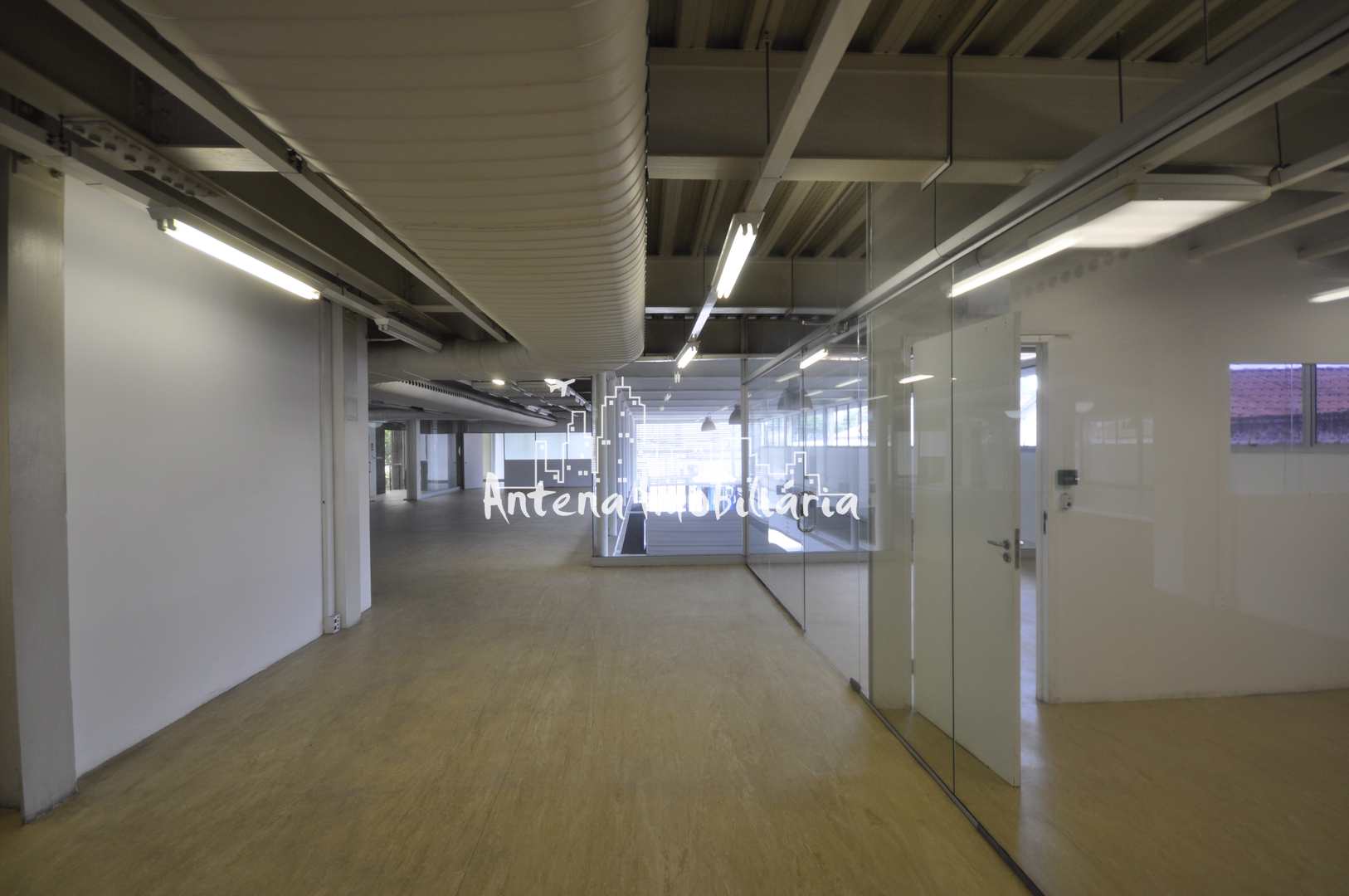 Prédio Inteiro para alugar, 1673m² - Foto 41