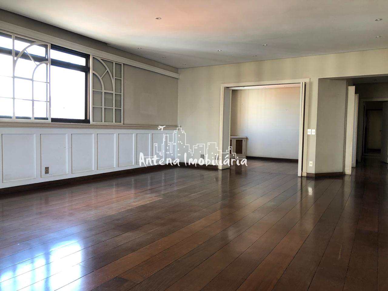 Apartamento à venda com 3 quartos, 270m² - Foto 4