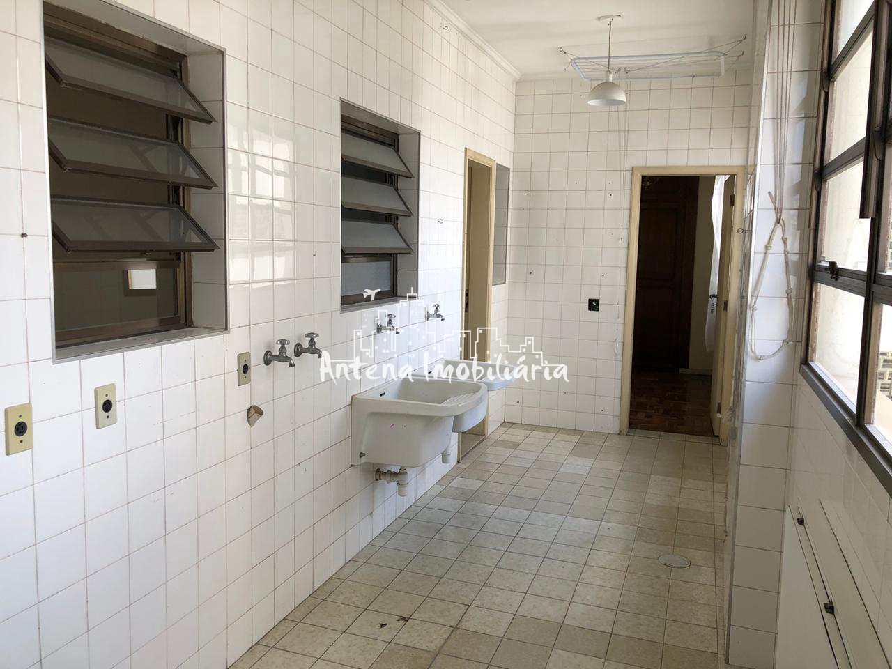 Apartamento à venda com 3 quartos, 270m² - Foto 26