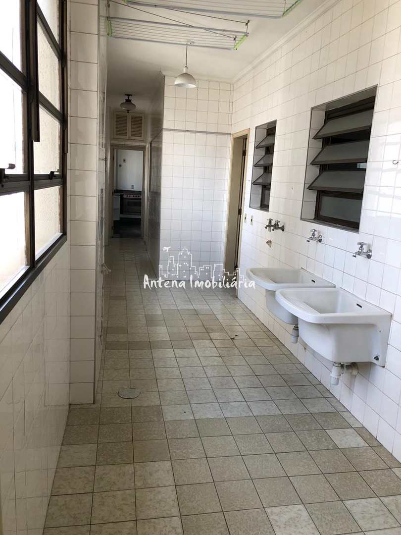 Apartamento à venda com 3 quartos, 270m² - Foto 30