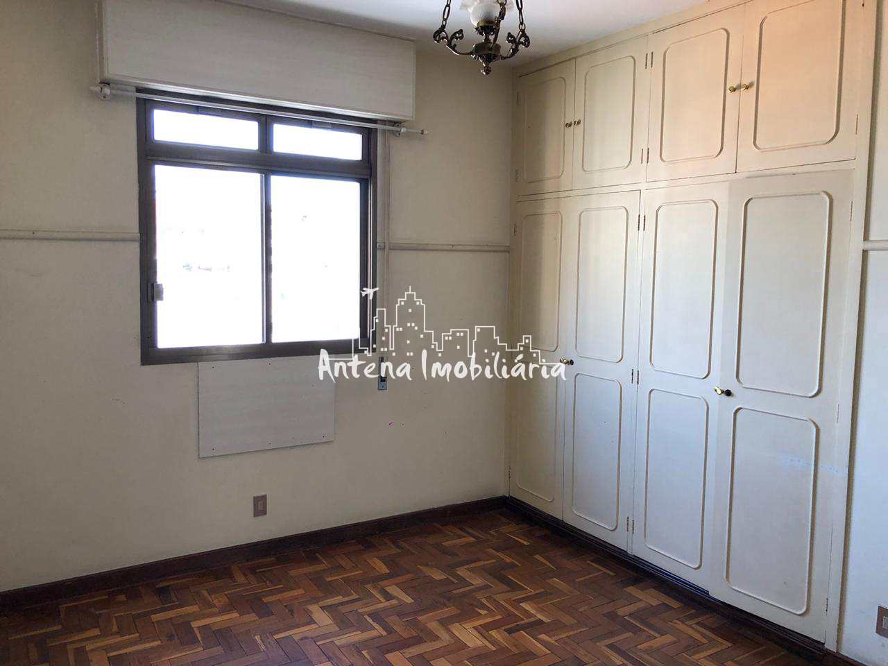 Apartamento à venda com 3 quartos, 270m² - Foto 13