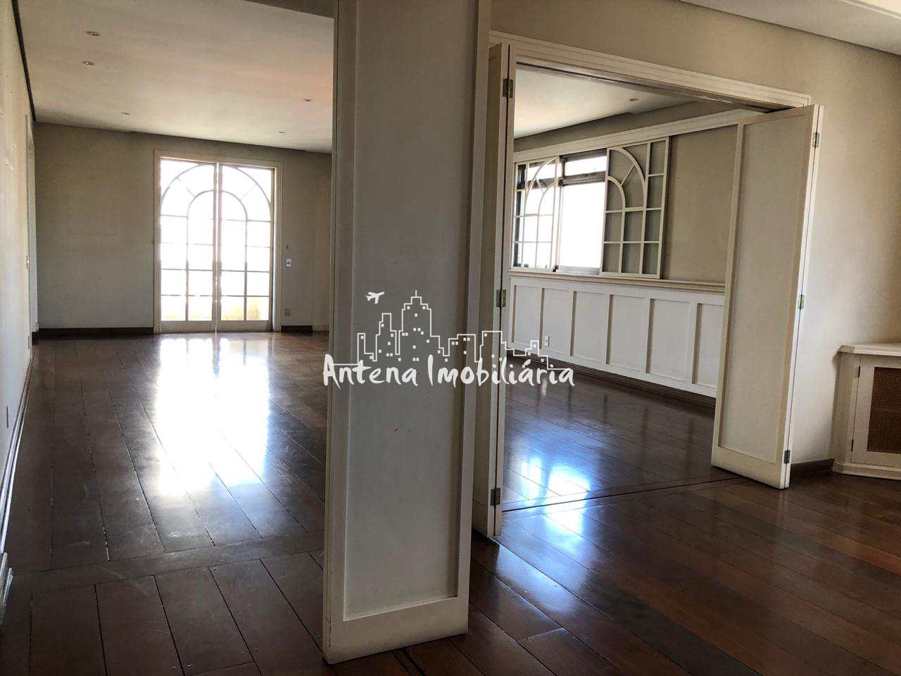 Apartamento à venda com 3 quartos, 270m² - Foto 1