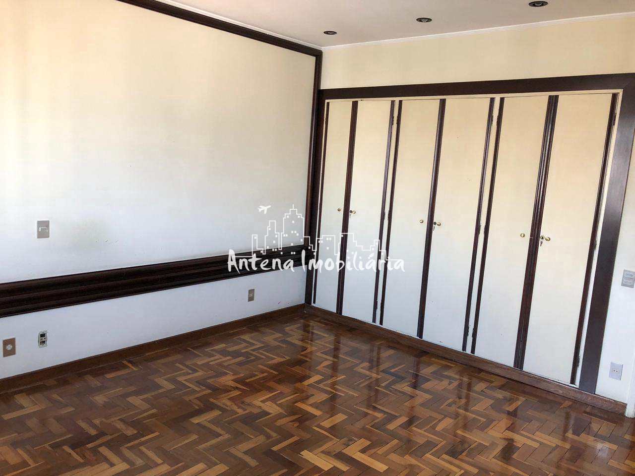 Apartamento à venda com 3 quartos, 270m² - Foto 19