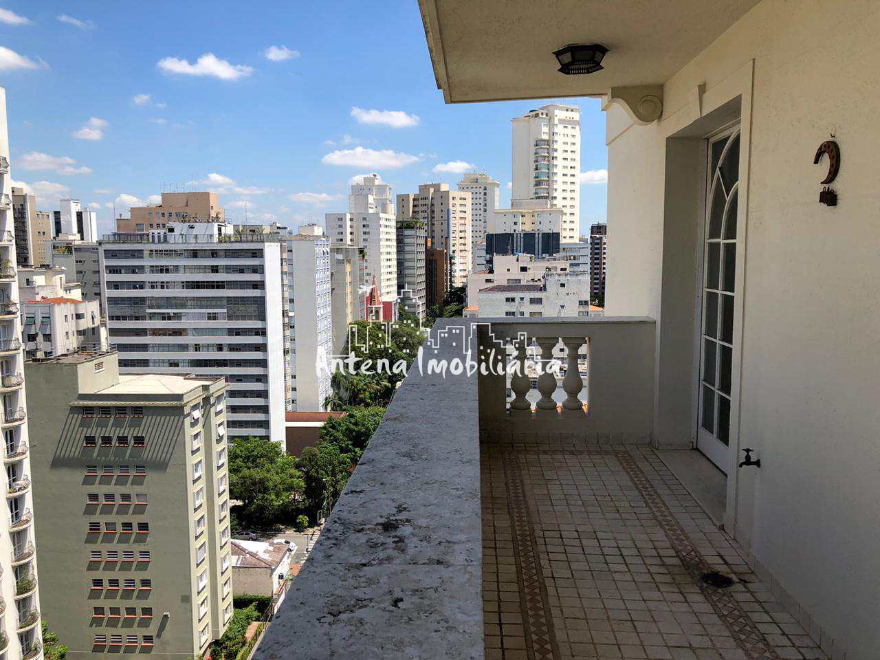 Apartamento à venda com 3 quartos, 270m² - Foto 7