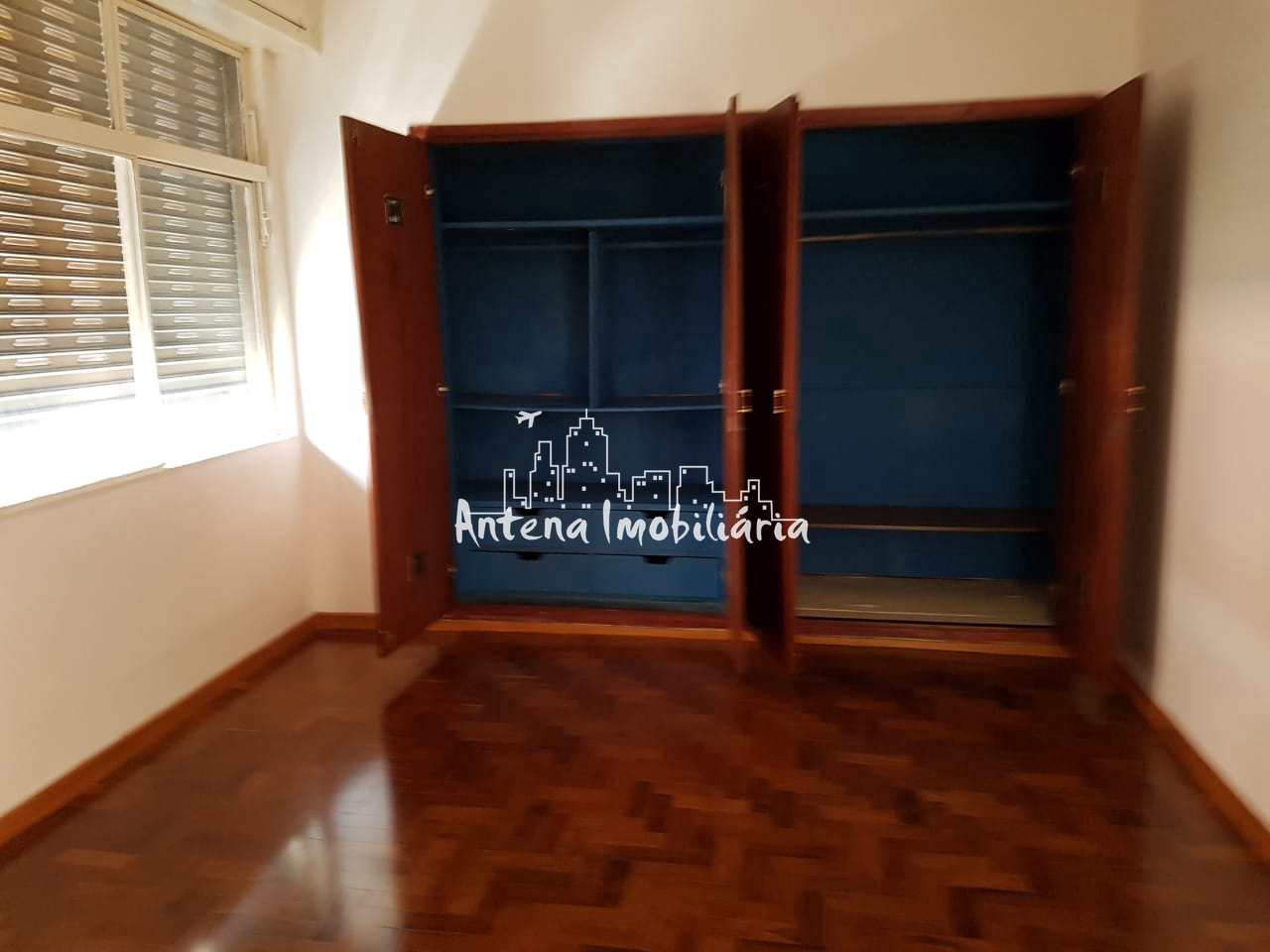 Apartamento à venda com 2 quartos, 115m² - Foto 7