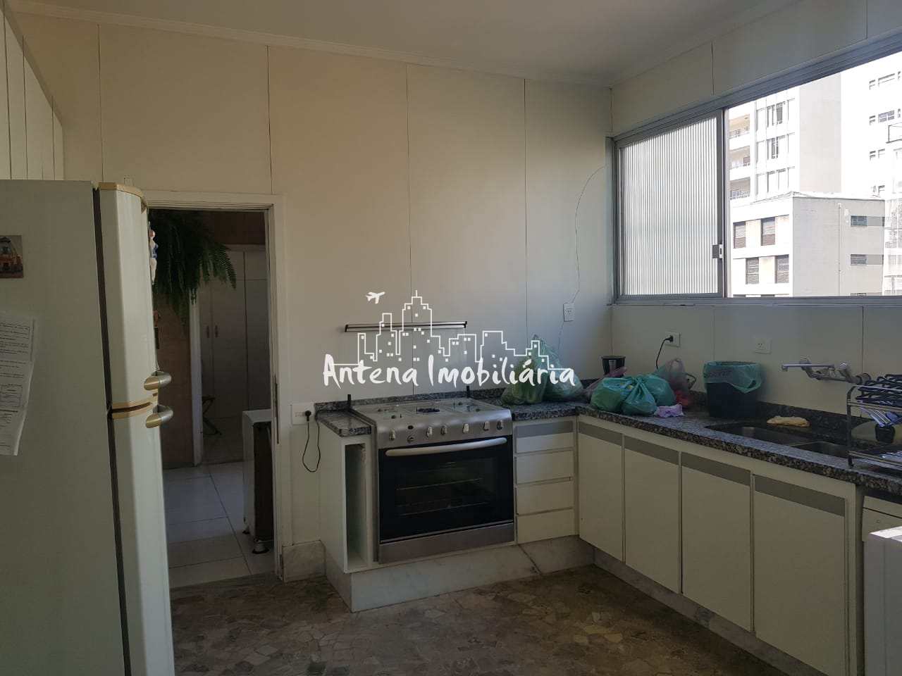 Apartamento à venda com 3 quartos, 270m² - Foto 17