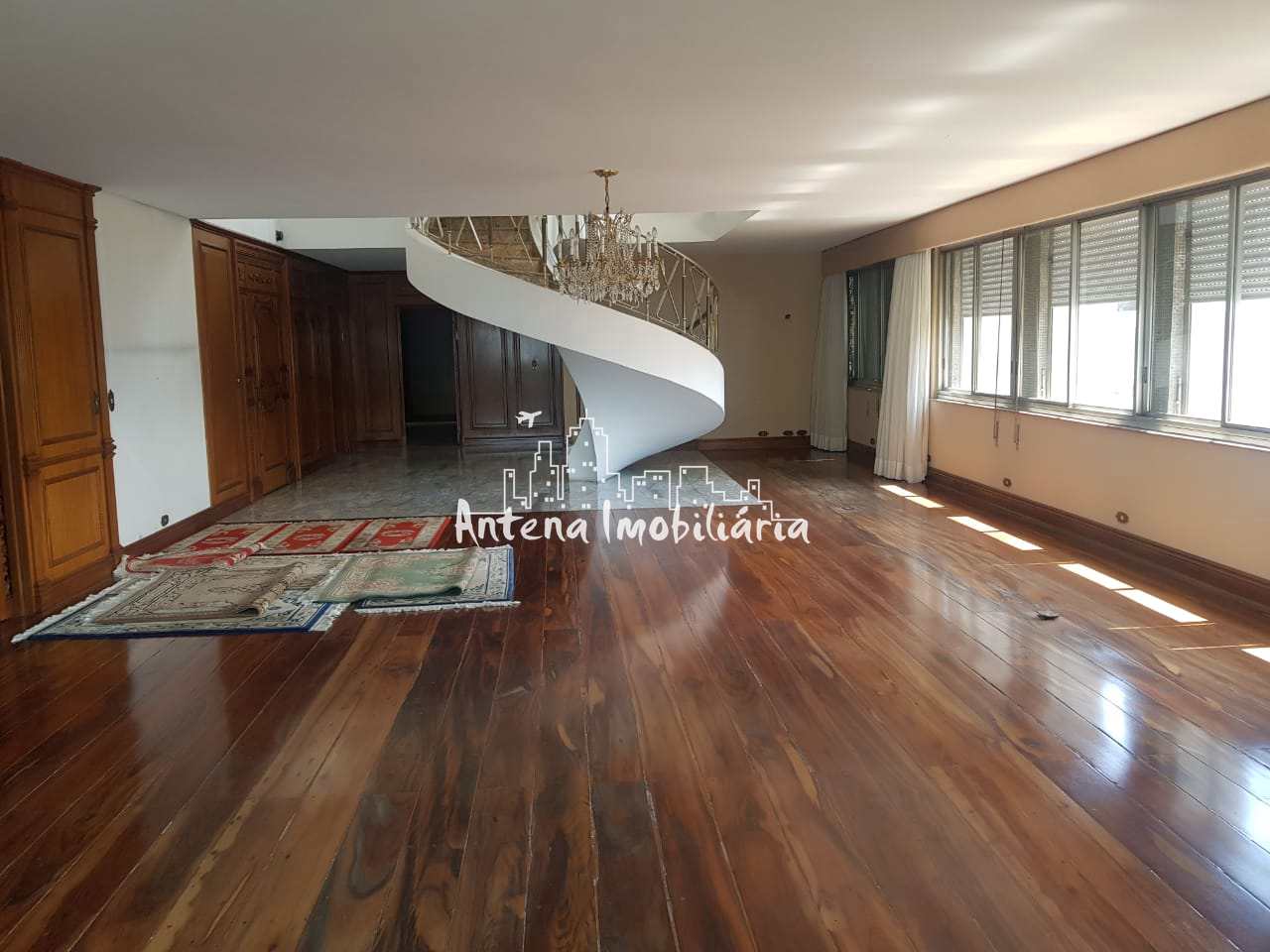 Cobertura à venda com 4 quartos, 390m² - Foto 4