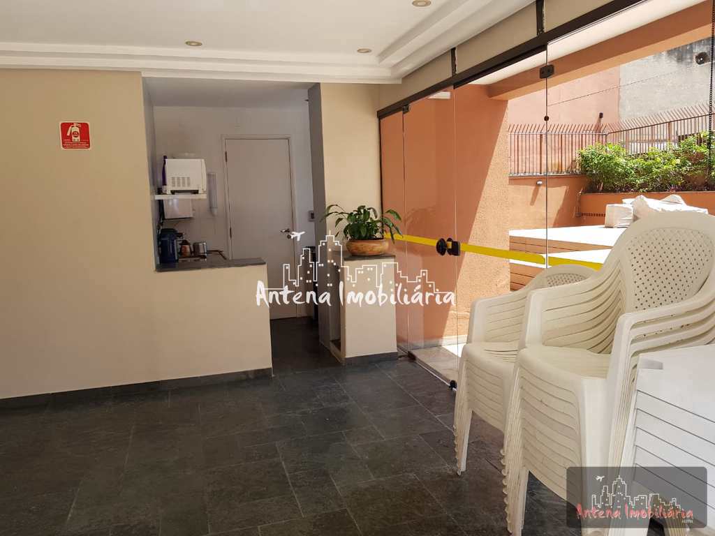 Apartamento à venda com 1 quarto, 42m² - Foto 24