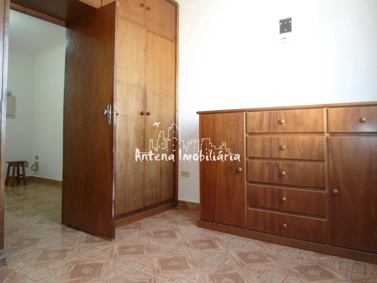 Apartamento para alugar com 1 quarto, 40m² - Foto 5