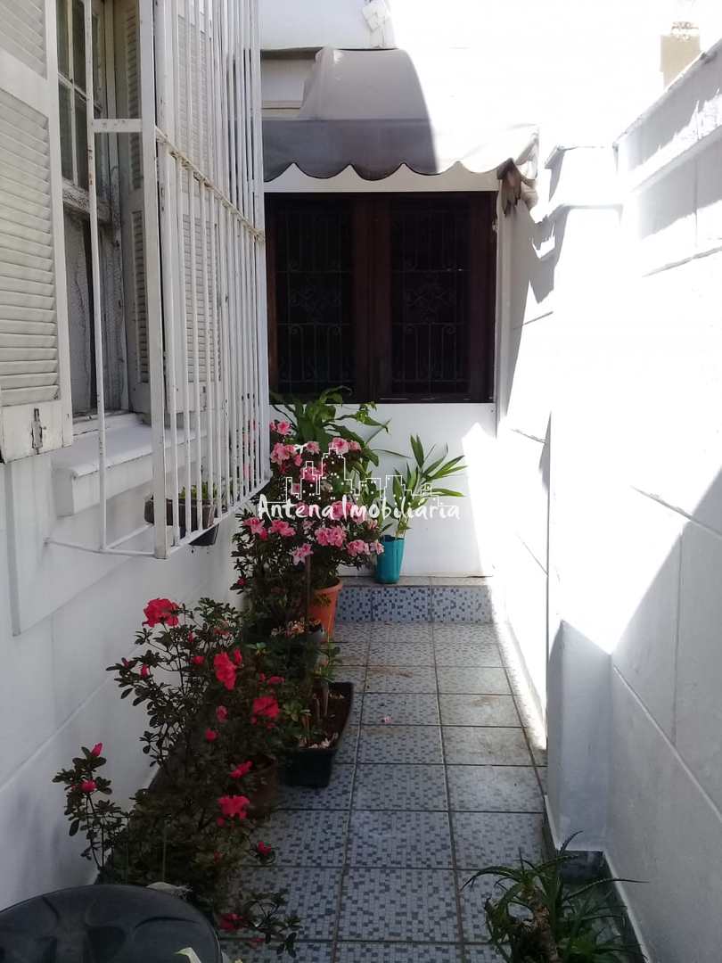 Casa à venda com 2 quartos, 100m² - Foto 42