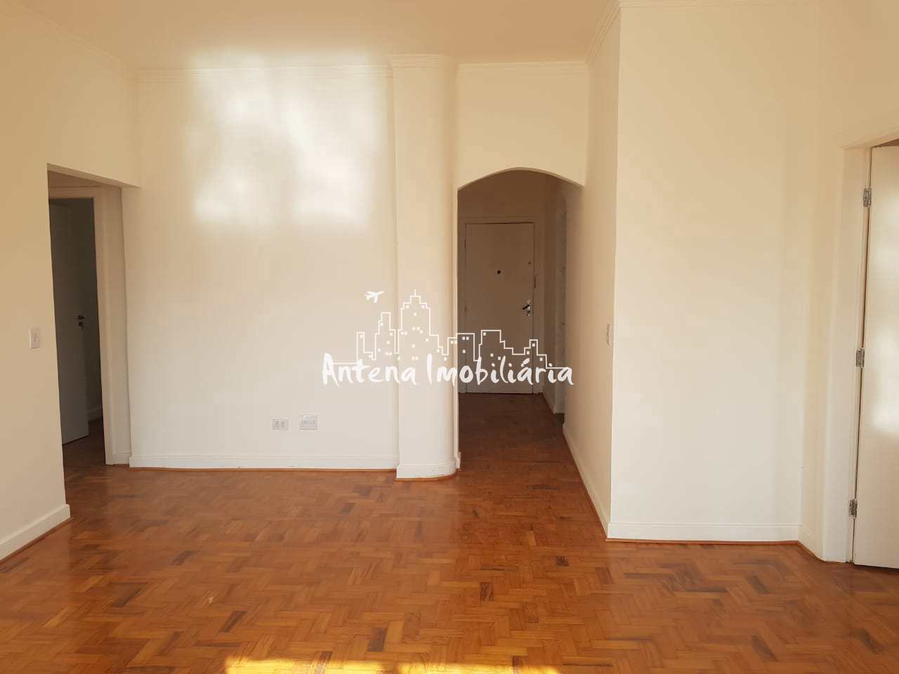 Apartamento à venda com 3 quartos, 114m² - Foto 4