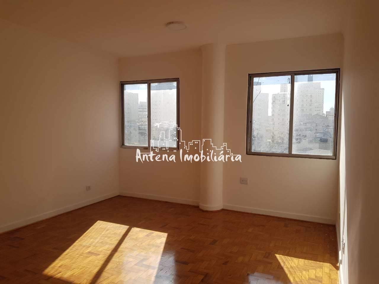 Apartamento à venda com 3 quartos, 114m² - Foto 2