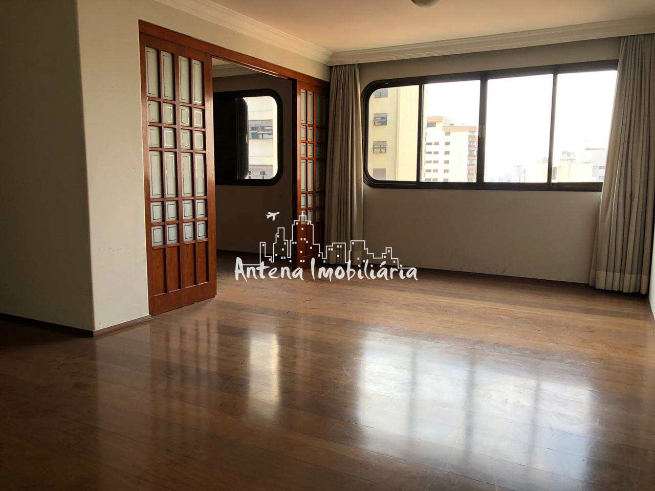 Apartamento à venda e aluguel com 3 quartos, 136m² - Foto 3