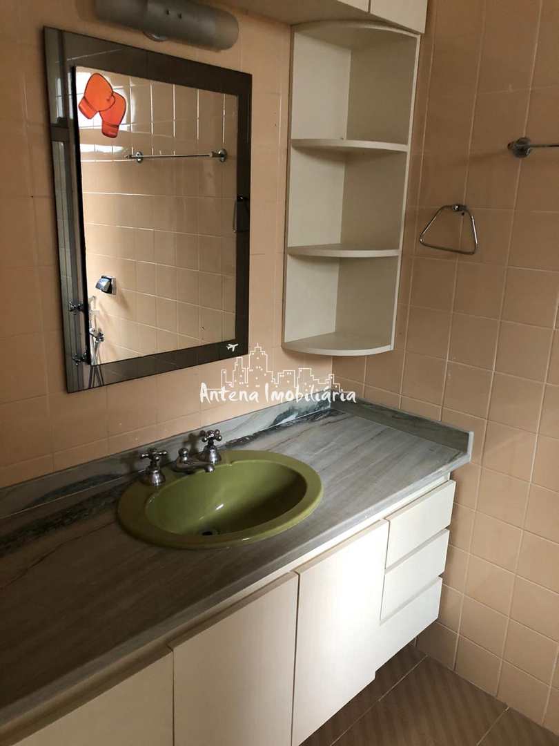 Apartamento à venda e aluguel com 3 quartos, 136m² - Foto 12