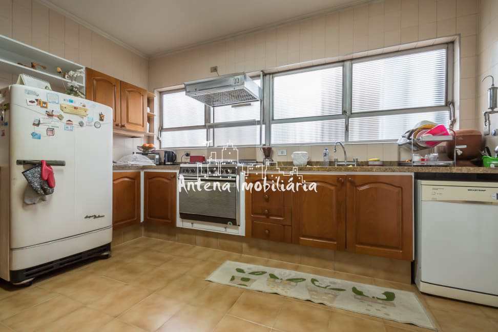 Apartamento à venda com 3 quartos, 252m² - Foto 28