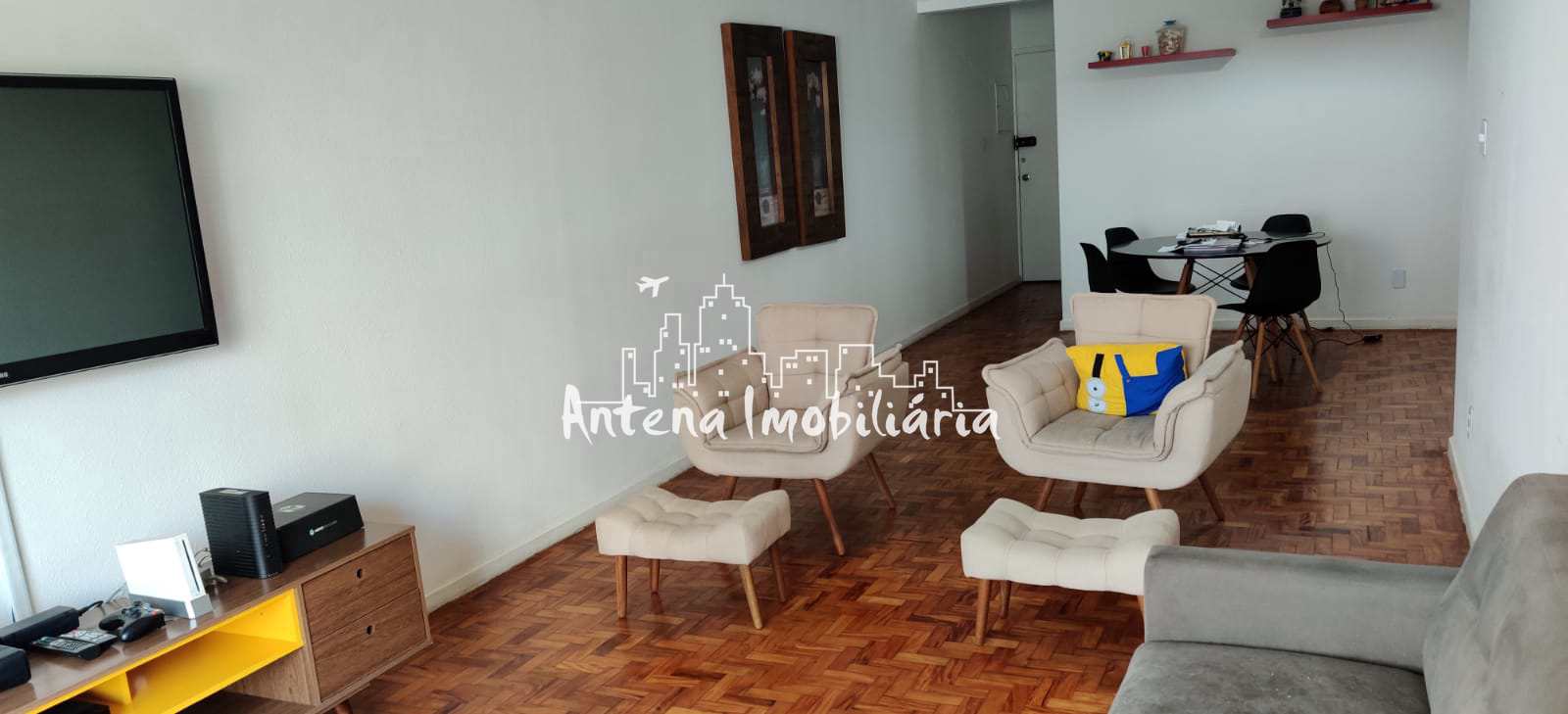 Apartamento à venda com 3 quartos, 135m² - Foto 1